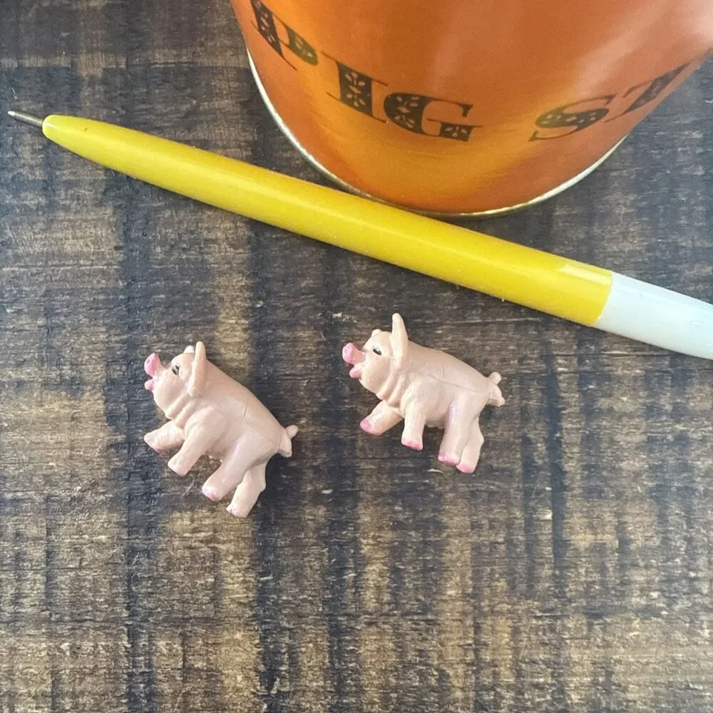David Moffat Enterprises vintage pig